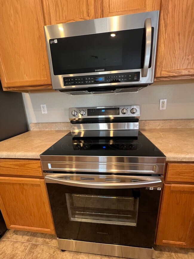 Building Photo - 4 Bedroom on Large Lot in Queen Creek