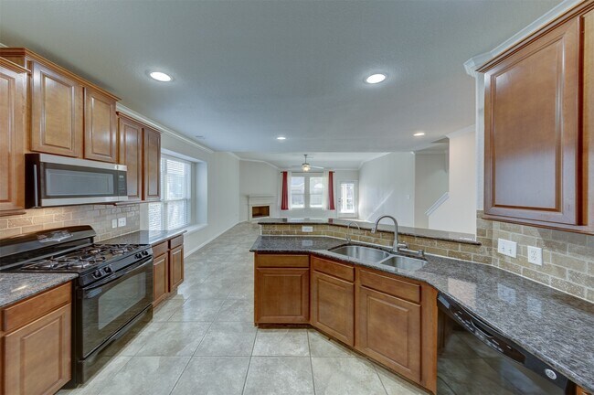 Building Photo - 6118 Havenwood Canyon Ln