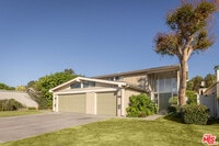 Building Photo - 4173 Del Mar Ave