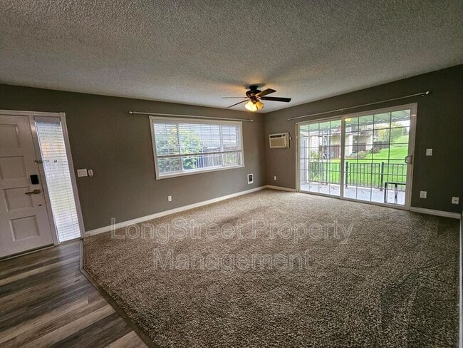 Building Photo - 1814 NE 19th St