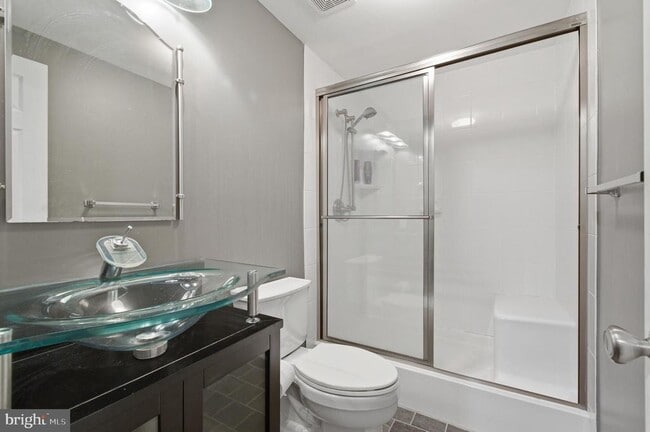 Building Photo - 1514 Long Dr Ct