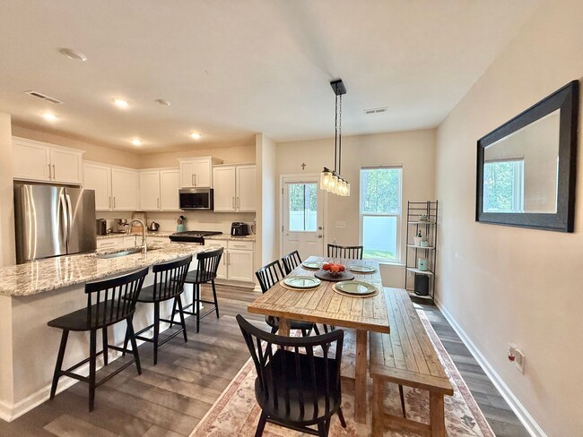 Building Photo - Newly Built 3BD, 2.5BA Durham Townhome in ...