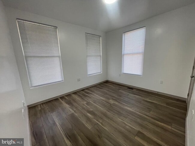 Building Photo - 20 Pennsylvania Ave