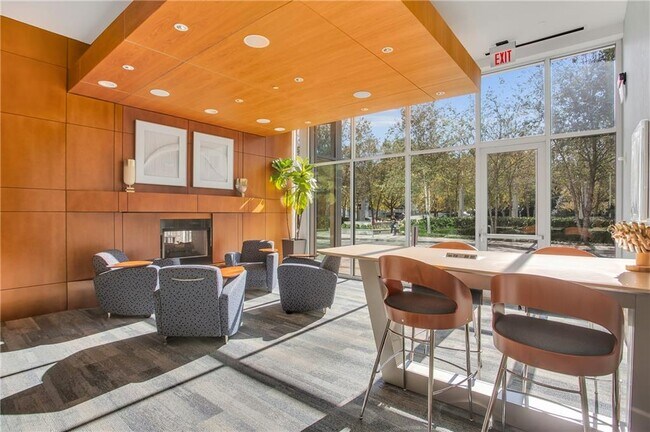 Building Photo - 3324 Peachtree Rd