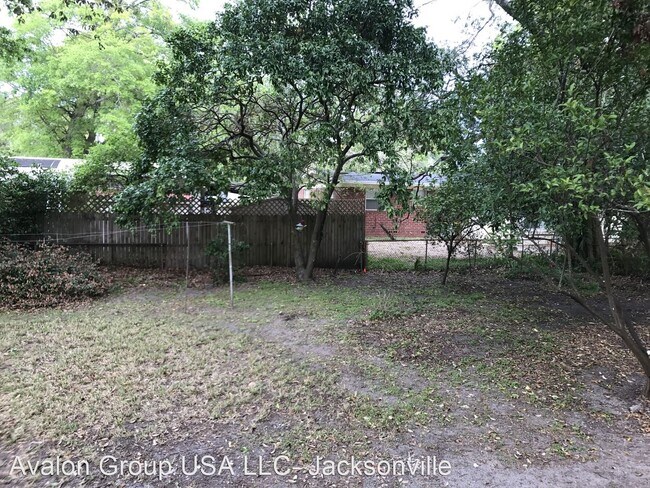 Building Photo - 3 br, 2 bath House - 5433 Oliver street S