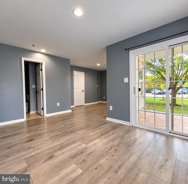 Building Photo - 2467 Cheyenne Dr