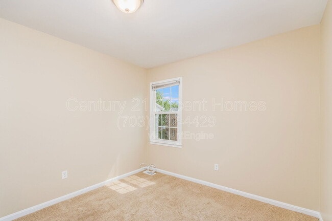 Building Photo - 14447 Cool Oak Ln