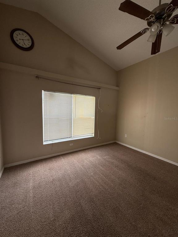 Building Photo - 519 Thousand Oaks Blvd