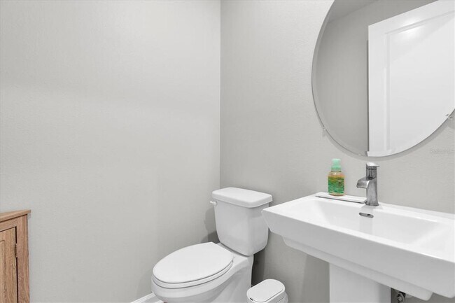 Building Photo - 6353 Timberdale Ave