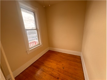 Building Photo - 2112 W Greenfield Ave