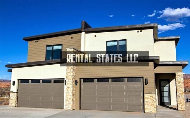 Primary Photo - 4 bedroom in Moab UT 84532