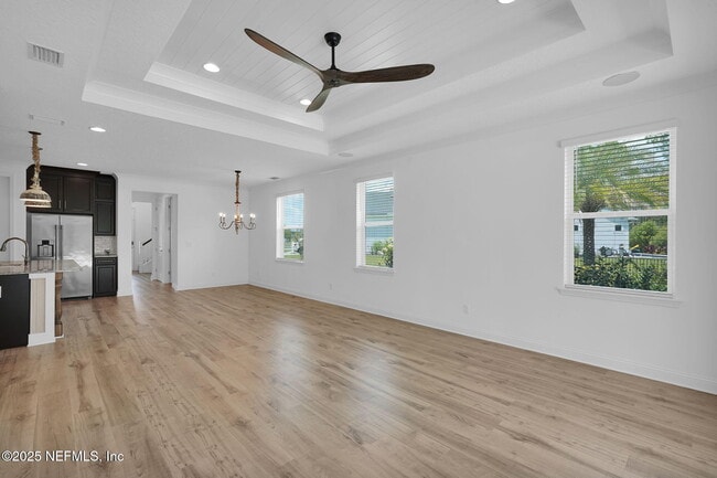 Building Photo - 299 Blue Hampton Dr