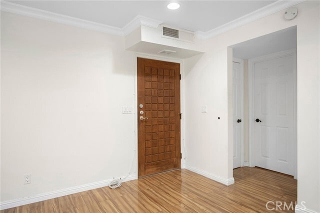 Building Photo - 570 W Stocker St