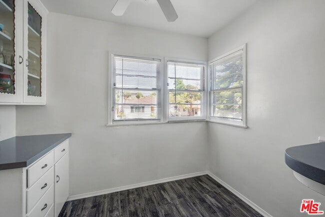 Building Photo - 5039 Marburn Ave