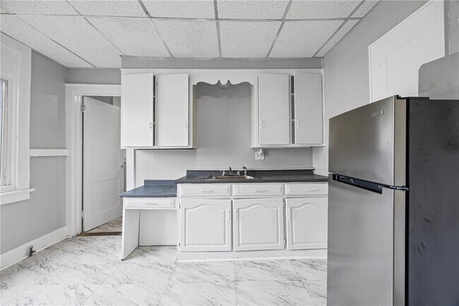 Building Photo - 288 Driving Park Ave