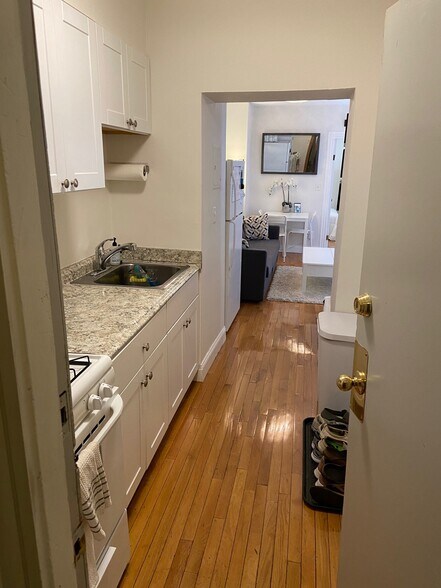 Building Photo - 22 Sheafe St