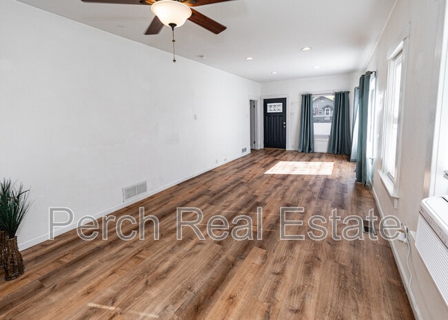 Building Photo - 4319 S Logan St