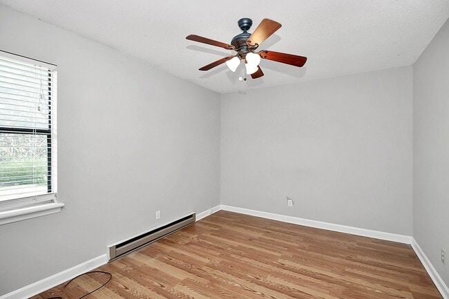 Building Photo - 8428 Clear Meadow Ln