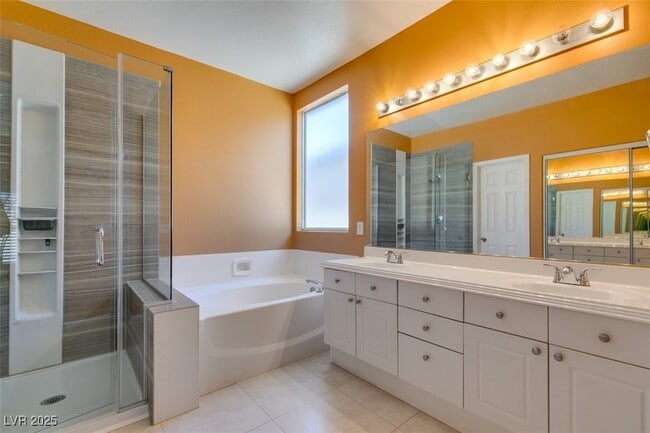 Building Photo - 7000 Point Cabrillo Ct