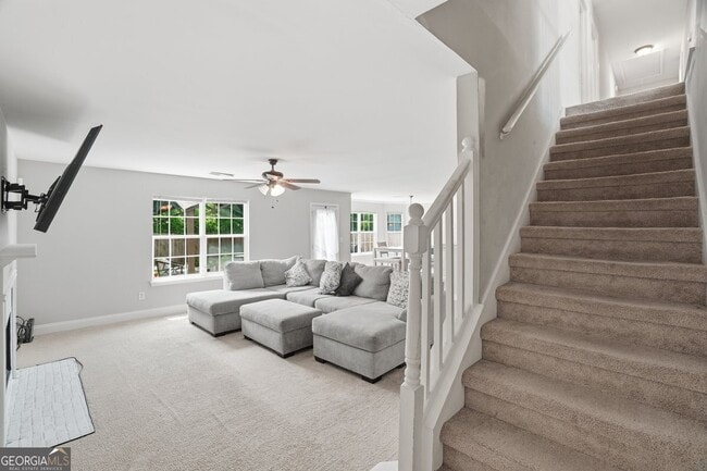 Building Photo - 3951 Oak Field Dr