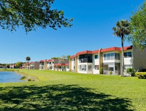 Building Photo - 108 Lake Carol Dr