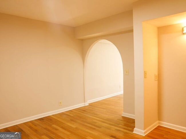 Building Photo - 95 Simpson Dr NE