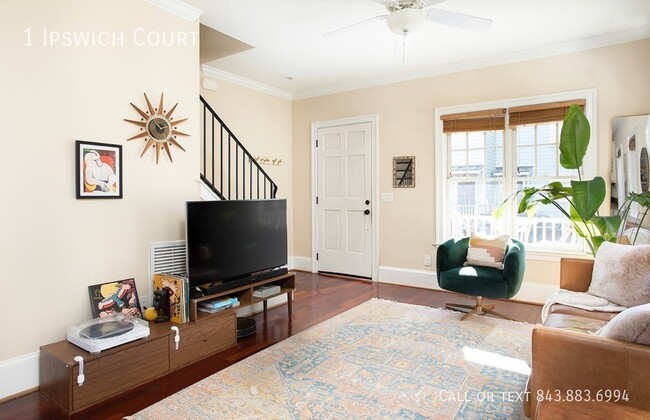 Building Photo - Beautiful House Just 2 Blocks From MUSC | ...