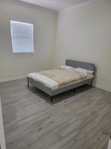 Building Photo - 10870 NW 88th Terrace