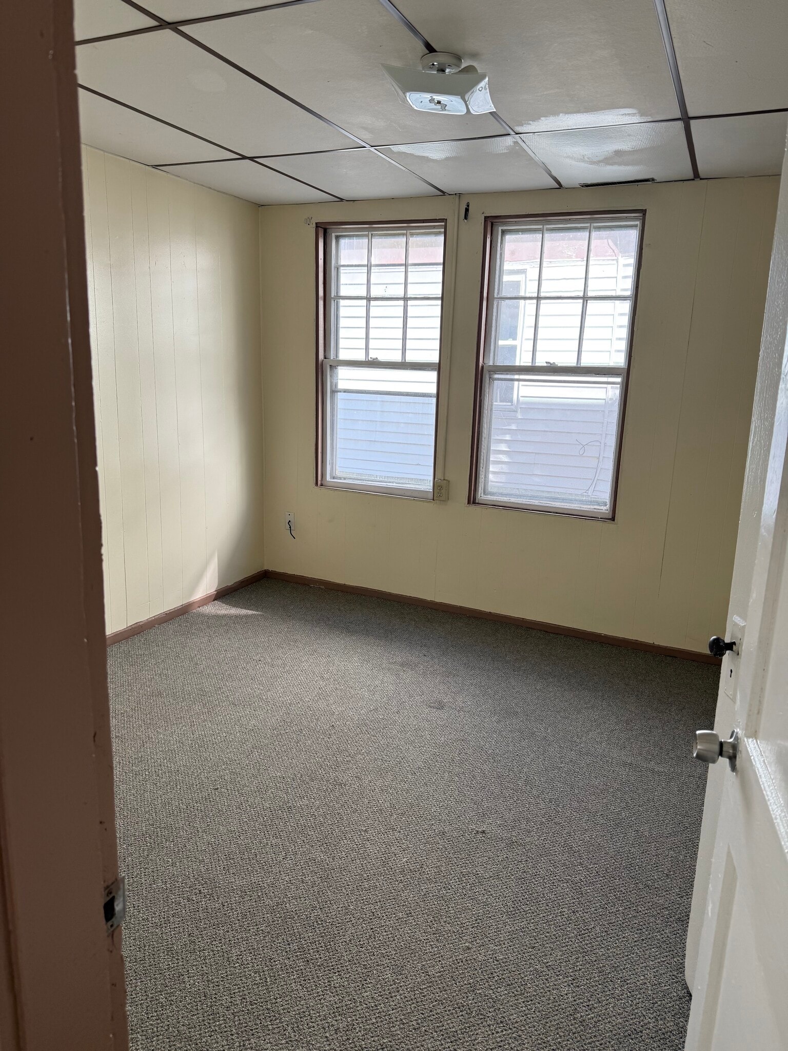 Building Photo - 47 Juniper St