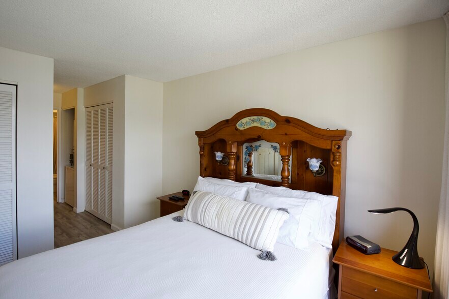 Building Photo - 1778 Ala Moana Blvd