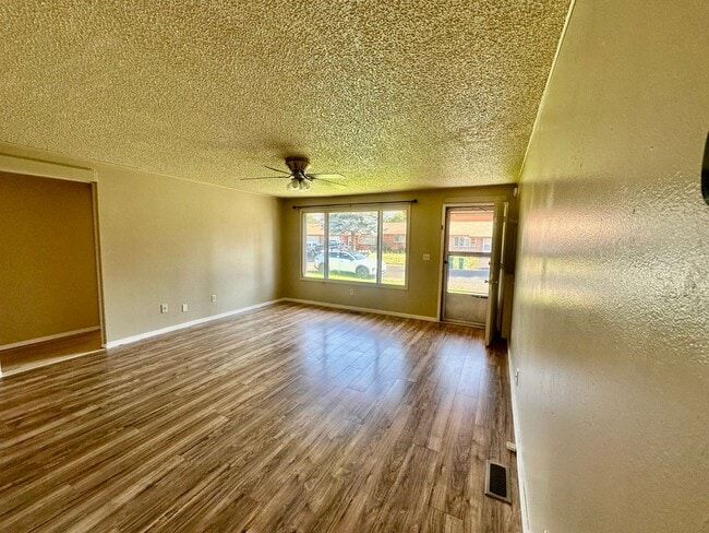 Building Photo - 5532 Homer Dr