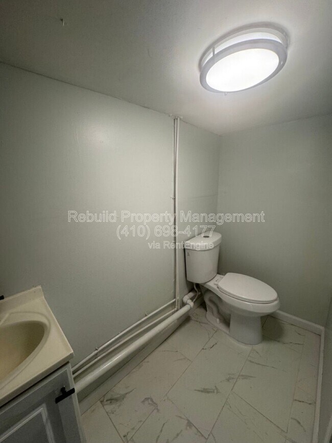 Building Photo - 3706 Gelston Dr