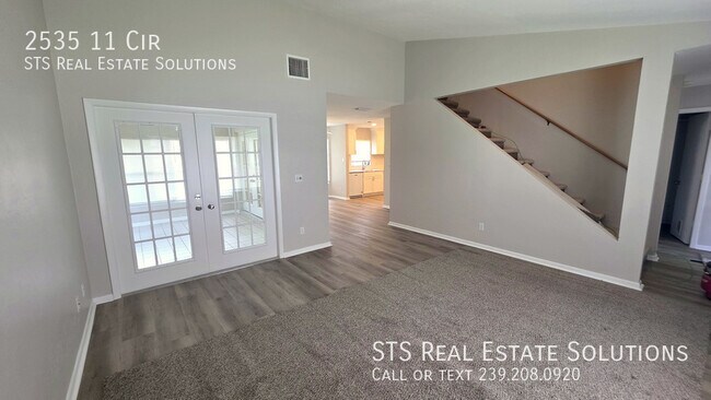 Building Photo - 2535 11 Cir-