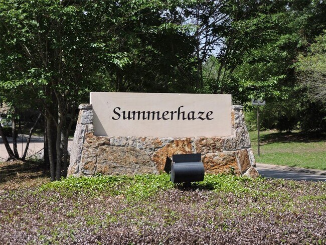 Building Photo - 105 Summerhaze Ct