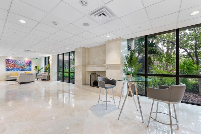 Building Photo - 4900 N Ocean Blvd