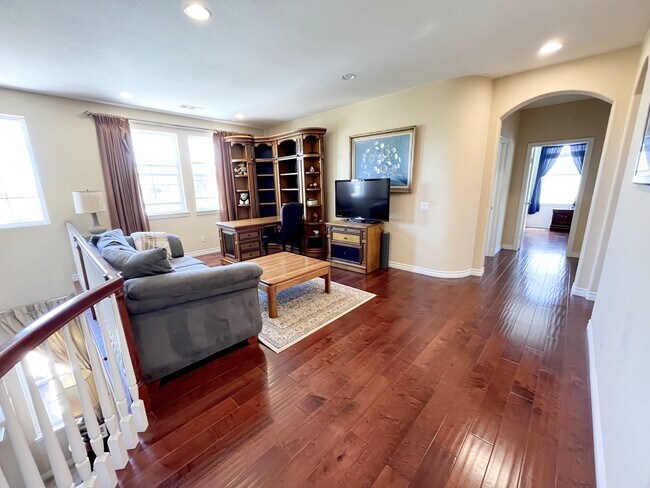 Building Photo - 12470 Sundance Ave