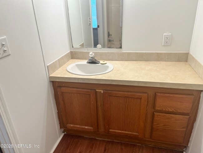 Building Photo - 4670 Calendula Ave