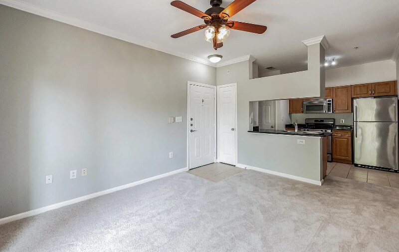 Building Photo - 12913 Centre Park Cir