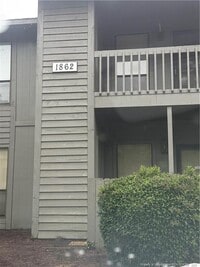 Building Photo - 1862 Tryon Dr