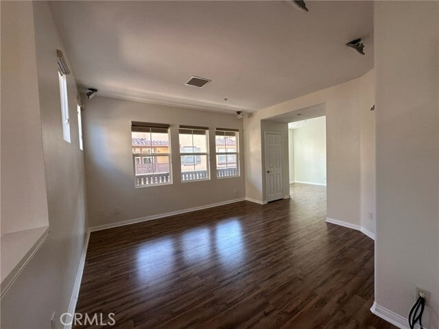 Building Photo - 216 Coral Rose