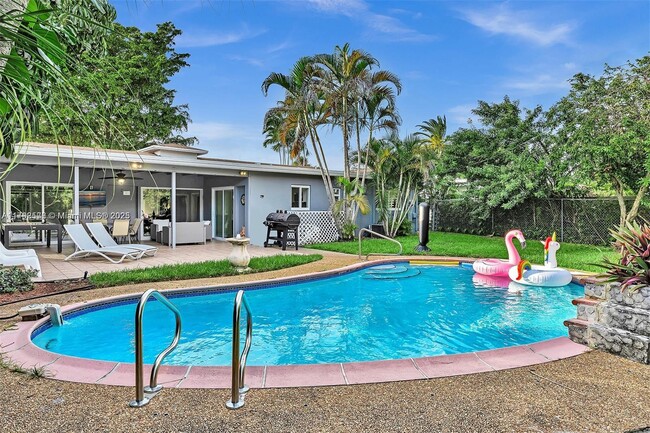 Primary Photo - 609 N 46th Ave