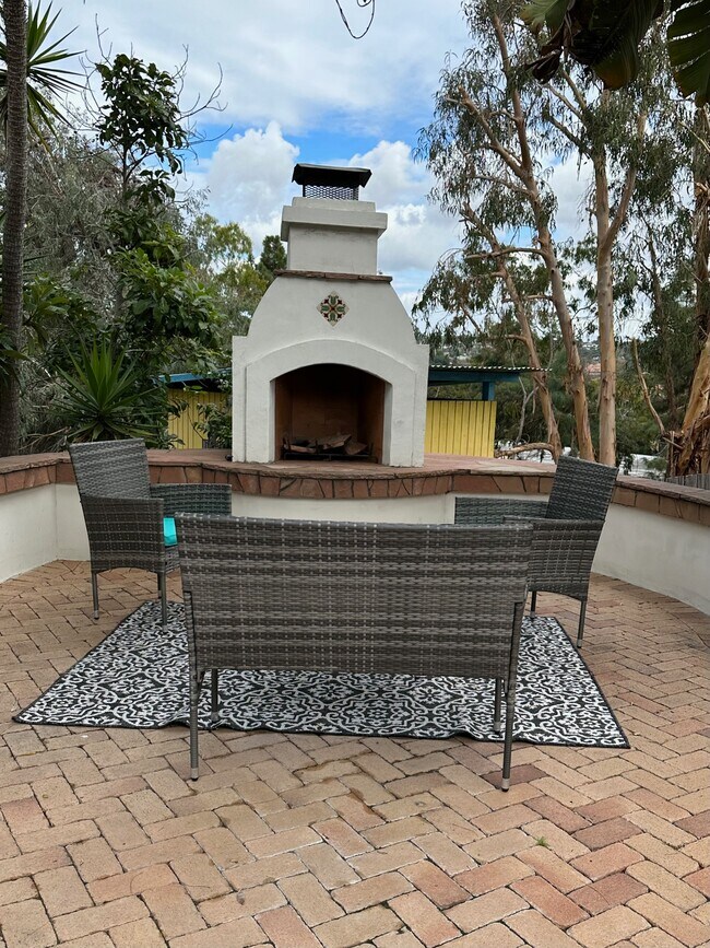 Building Photo - 449 Villa Blanca Ct