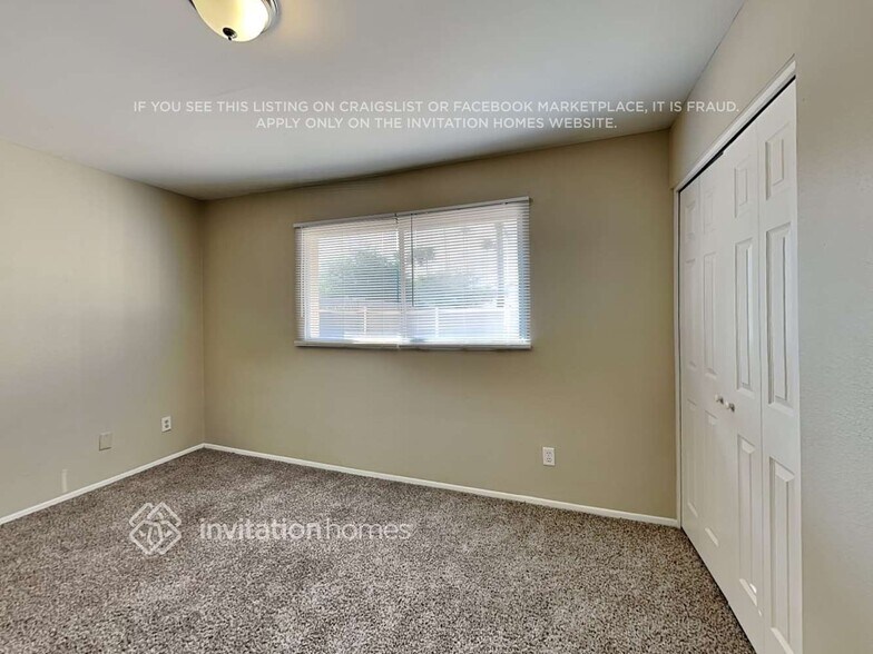 Building Photo - 4913 W Frier Dr