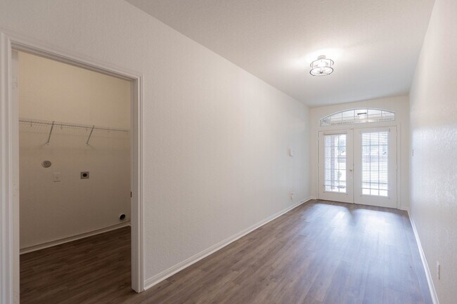 Building Photo - 6010 Luckey Run