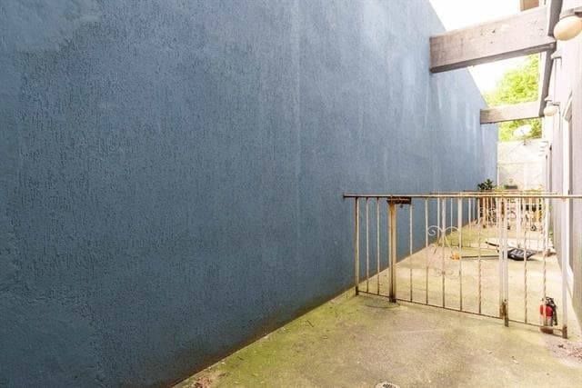 Building Photo - 82 Jackson St