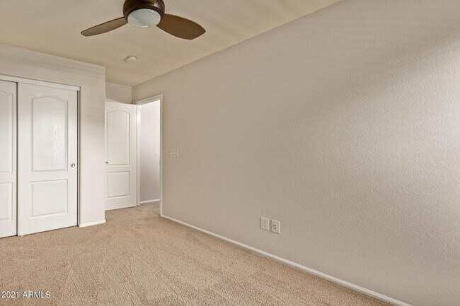 Building Photo - 28511 N 25th Ave