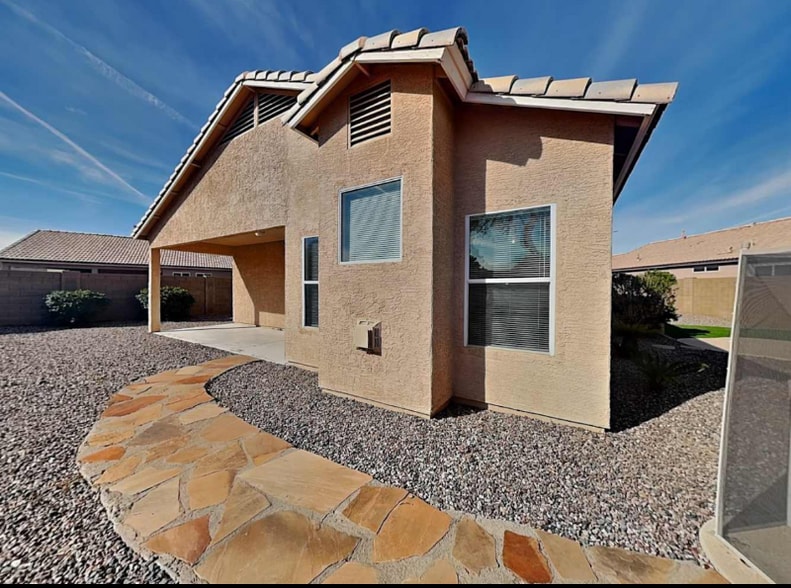 Building Photo - 2508 N Silverado