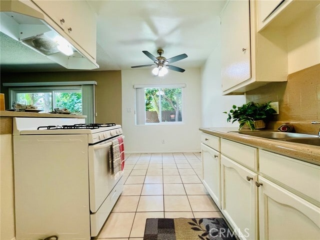 Building Photo - 12437 Harris Ave