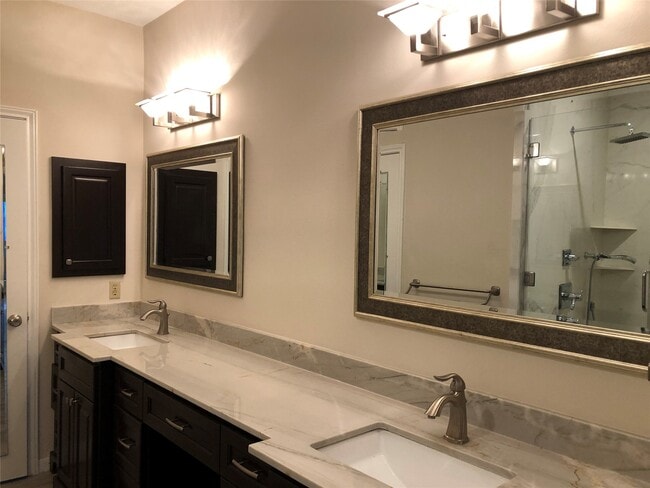 Building Photo - 2434 Hodges Bend Cir