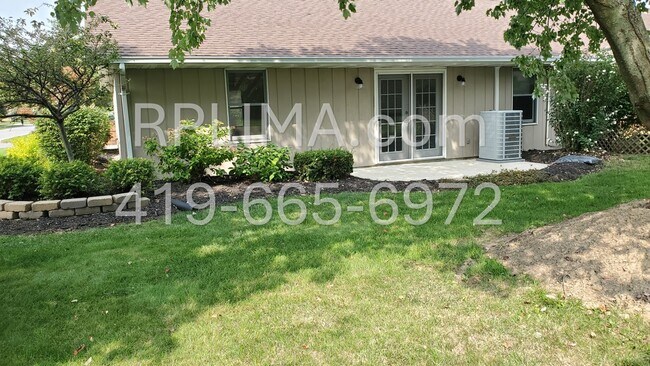 Building Photo - 1593 Plainfield Dr